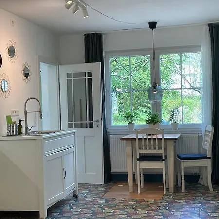 Gruene Haus Allein Fuer Dich!