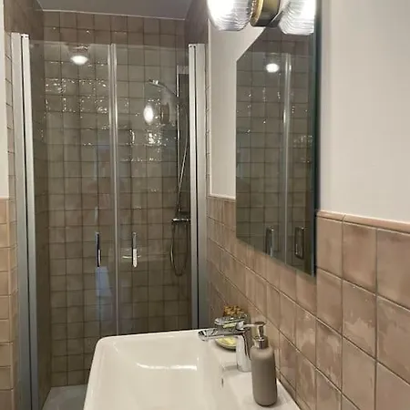 Grüne Haus Allein Für Dich! * Burg