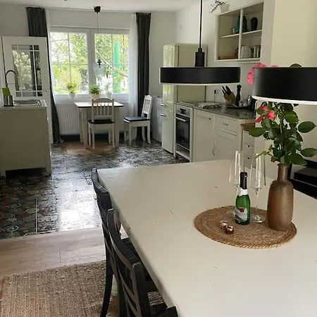 Grüne Haus Allein Für Dich!