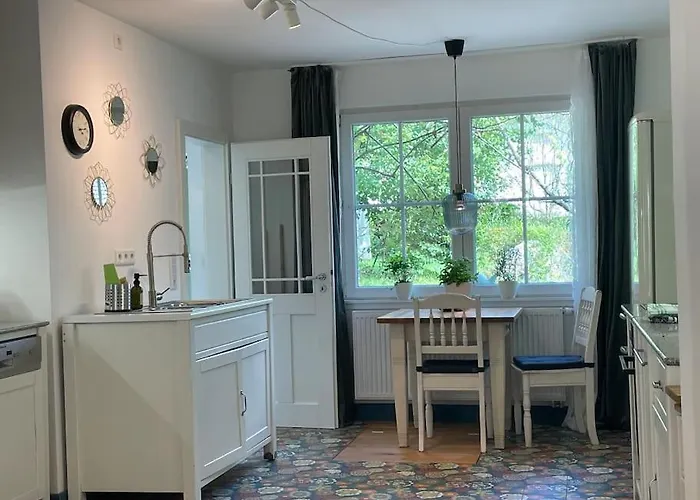 Gruene Haus Allein Fuer Dich!